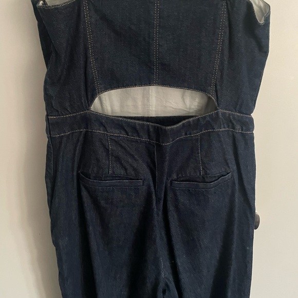 Banana Republic, denim jumpsuit, size 6 - Picture 4 of 6